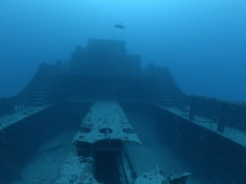 Tortuga - A panoramic view from the stern to the bow